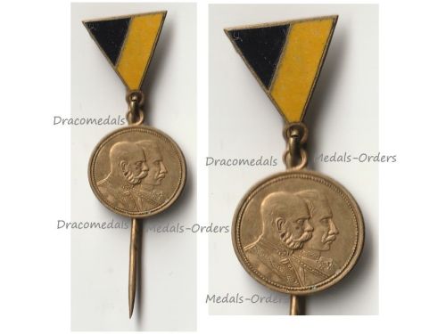 Austria Hungary WW1 Cap Badge Stickpin with the Austro-Hungarian Flag and the United Kaisers Franz Joseph I Wilhelm II