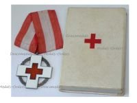 Denmark WW2 Danish Red Cross Commemorative Medal for Wartime Relief Work Boxed by Michelsen