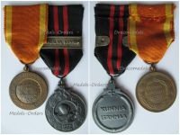 Finland WW2 2 Medal Set (Order of the Cross of Liberty Bronze Medal 2nd Class 1939, Winter War Commemorative Medal with Karjalan Kannas Clasp)