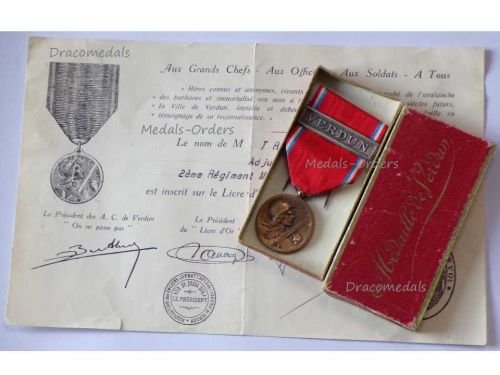 France WW1 Verdun Medal 1916 w Clasp Verdun by Vernier with Ball Suspender Boxed with Monolingual Diploma to Warrant Officer Zuaves Infantry Regiment