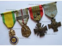 France WW2 Set of 4 Medals on Officer's Bar (Valor & Discipline Medal, WWII War & Combatants Cross, Commemorative Medal with Liberation Clasp)
