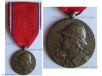 France WW1 Verdun Medal 1916 Marie Stuart Type by Rene