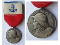 France Merchant Navy Medal 3rd Type in Silver by Paris Mint Non Attributed