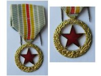France WW1 Wound Medal 1st Type Cut Out with Circular Laurel Wreath 