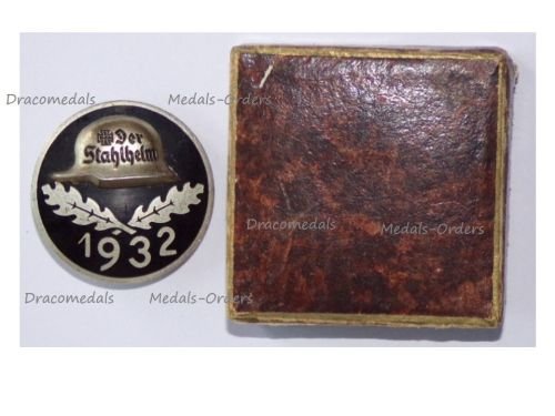 Germany WW1 Membership Badge of Der Stahlhelm (The Steel Helmet) Veteran Combatant League Dated 1932 by STH Marked Ges Gesch Boxed 1918 1935