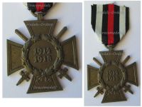 Germany WW1 Hindenburg Cross with Swords for Combatants Maker WD