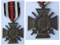 Germany WW1 Hindenburg Cross with Swords for Combatants Maker O13