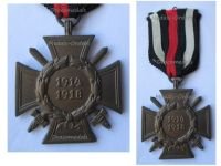 Germany WW1 Hindenburg Cross with Swords for Combatants Maker PSL