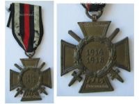 Germany WW1 Hindenburg Cross with Swords for Combatants Maker RSL