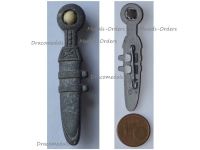 Germany WW2 Germanic Dagger WHW Badge Tinnie Marked G4