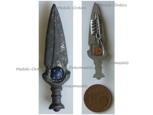Germany WW2 Germanic Dagger WHW Badge Tinnie Marked P8
