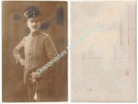 Germany WW1 Photo German Officer (Lieutenant) Portrait with Sword