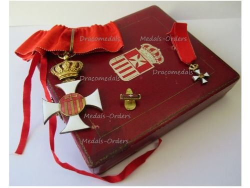 WW1 Order of Our Lady of Mercy Commander's Cross Boxed with Miniature & Lapel Pin by Johnson
