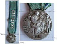 Italy WW2 Mother's Medal of the Fascist Union of Large Families with Bows for 8 Kids by the Italian Royal Mint