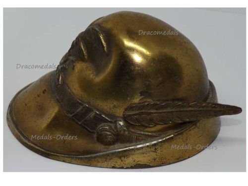 Italy WW1 Italian Alpine Troops Cap Patriotic Deskweight